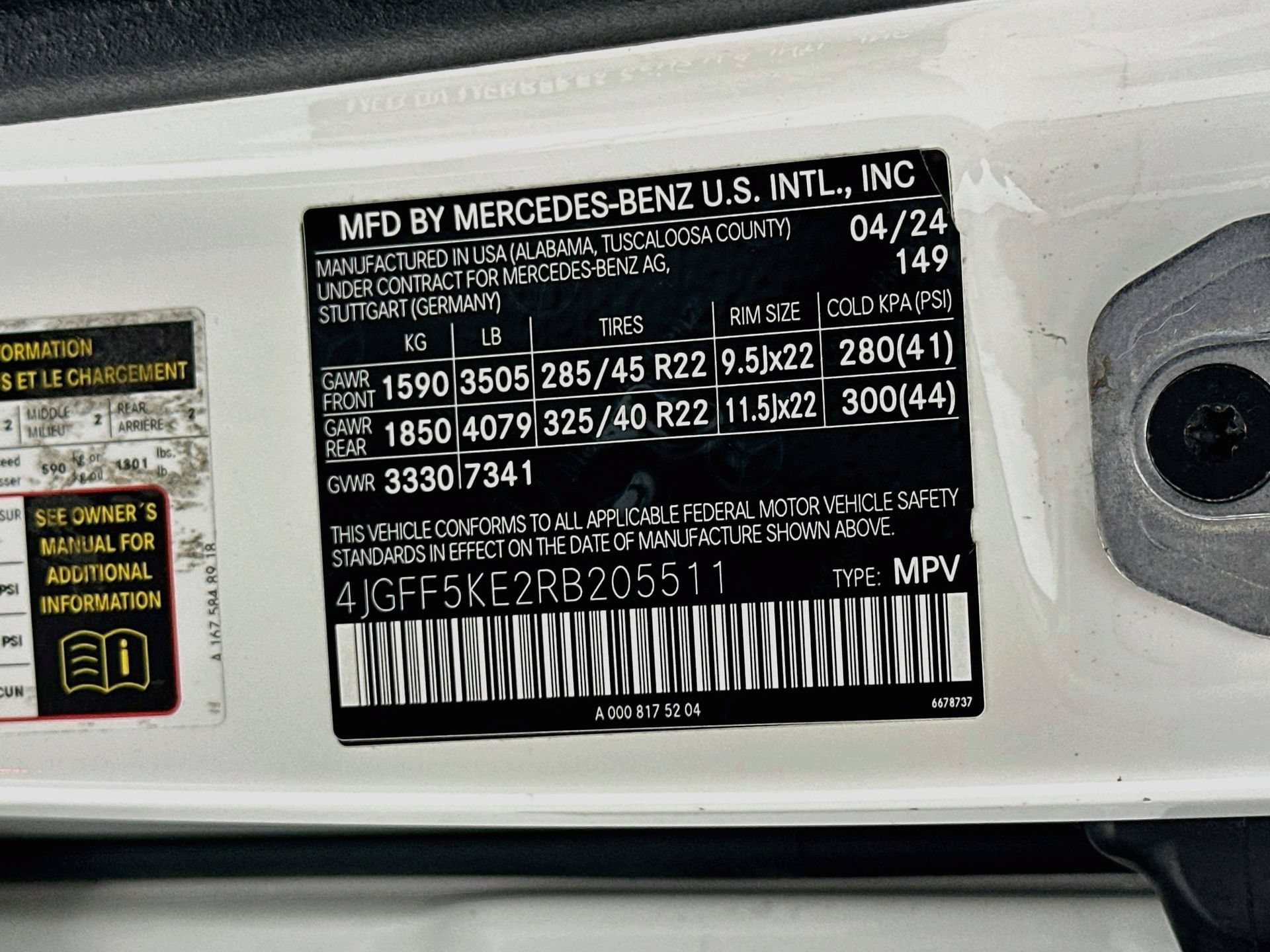 Used 2024 Mercedes-Benz GLS 450 4MATIC image 37