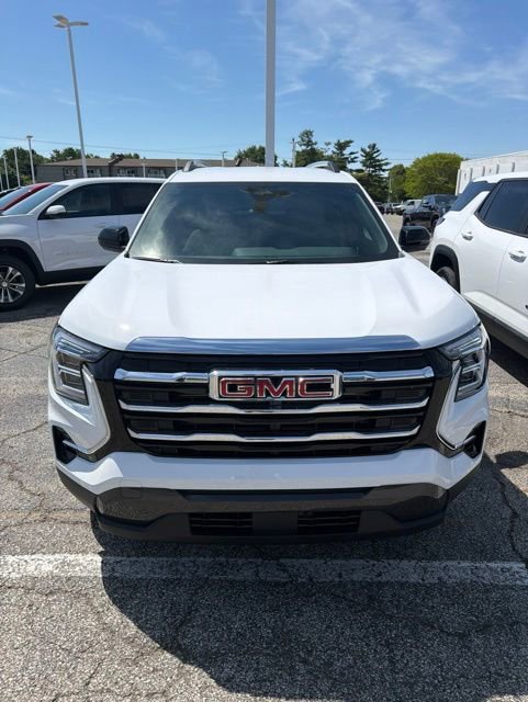 New 2026 GMC Terrain Elevation w/ Elevation Premium Package FWD image 2