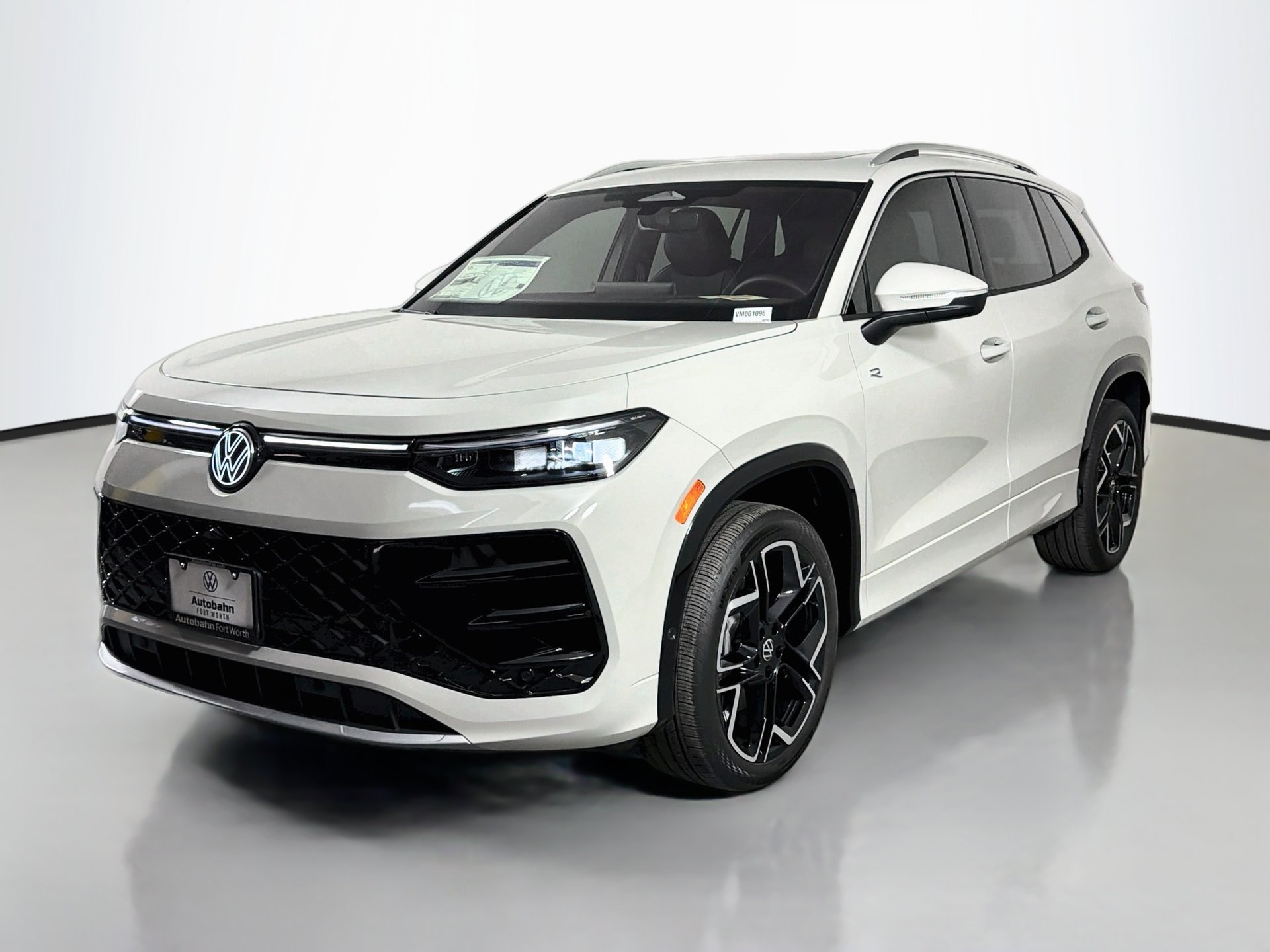 New 2027 Volkswagen Tiguan SEL R-Line AWD/4WD 360° Tour