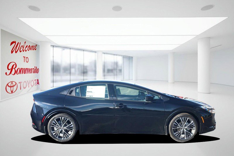 New 2026 Toyota Prius XLE image 5