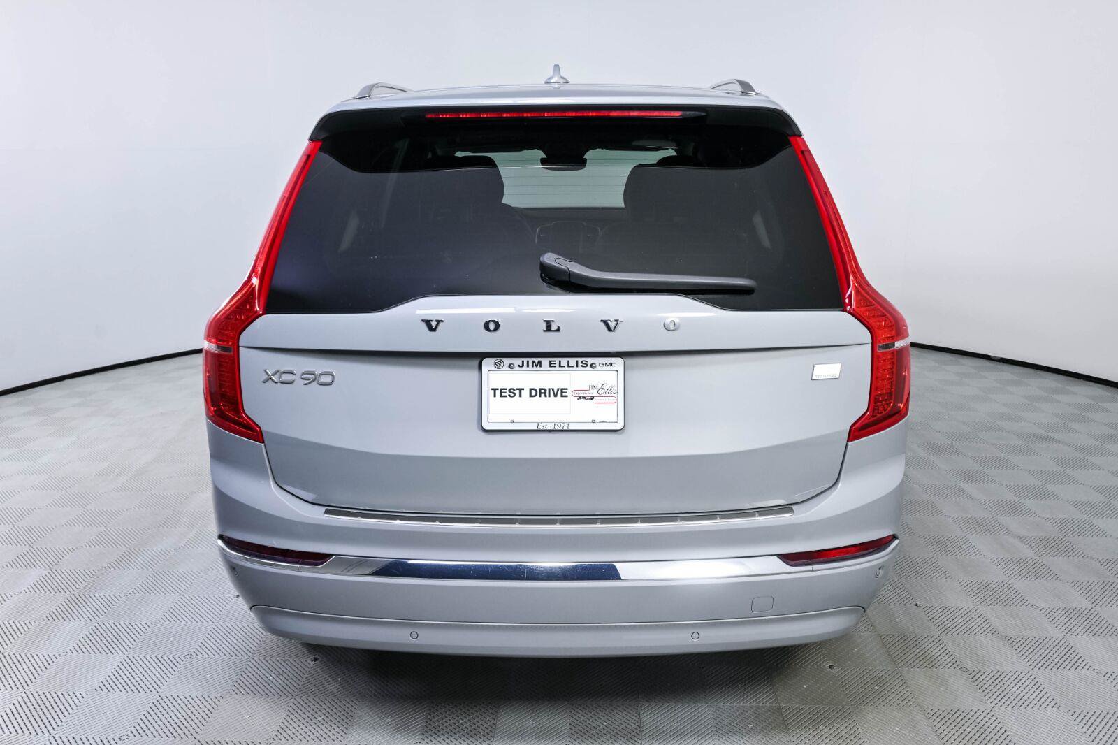 Certified 2024 Volvo XC90 T8 Plus w/ Protection Package Premier AWD/4WD image 29