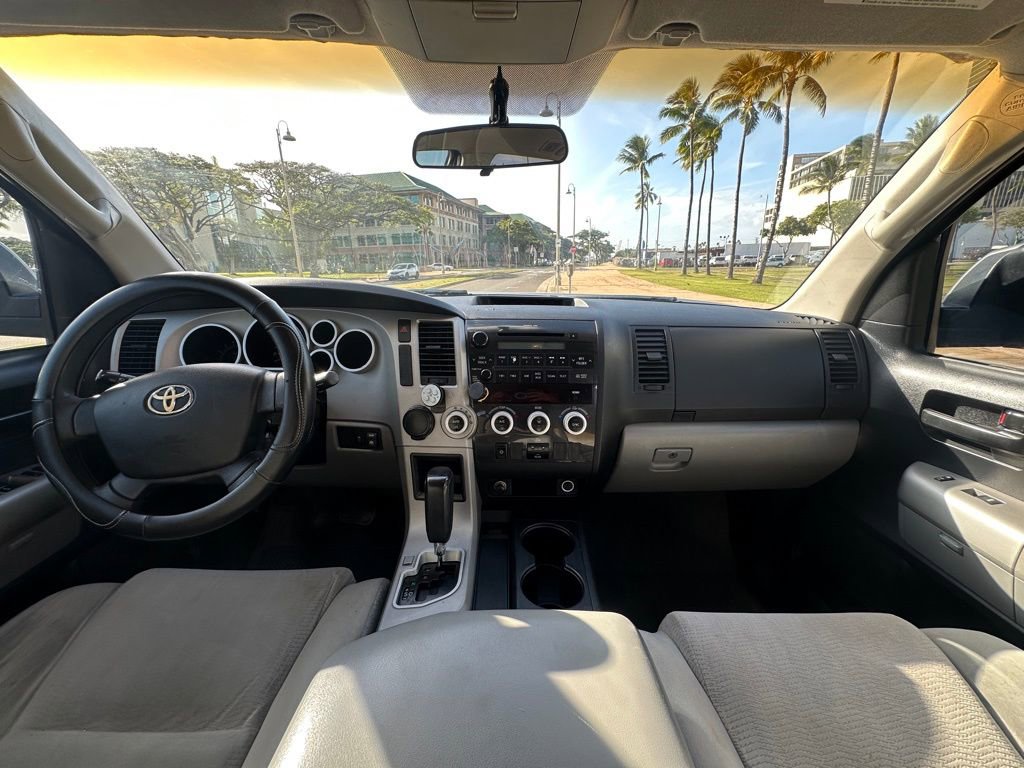 Used 2008 Toyota Sequoia SR5 RWD image 10