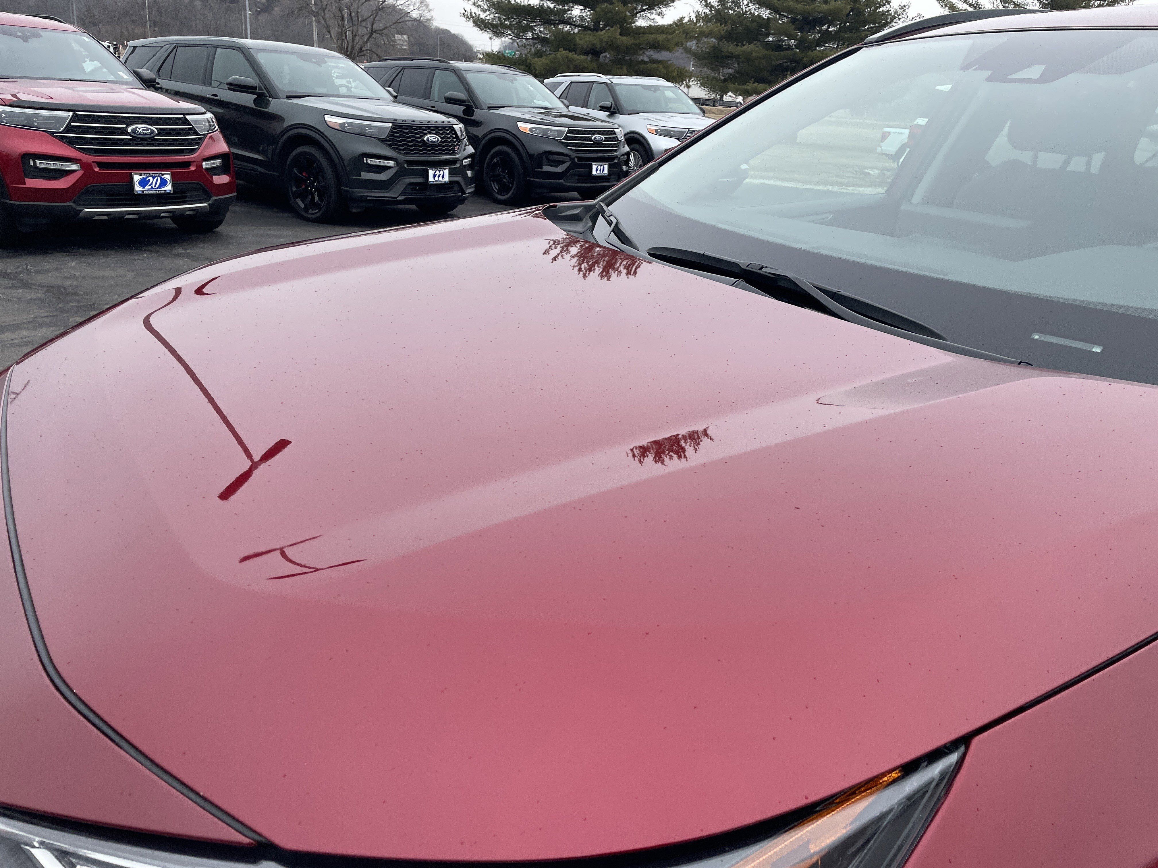 Used 2021 Toyota RAV4 XLE image 12