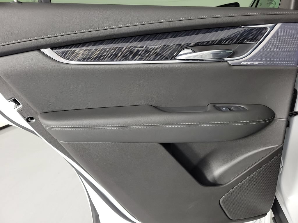 Certified 2023 Cadillac XT6 Premium Luxury FWD image 14