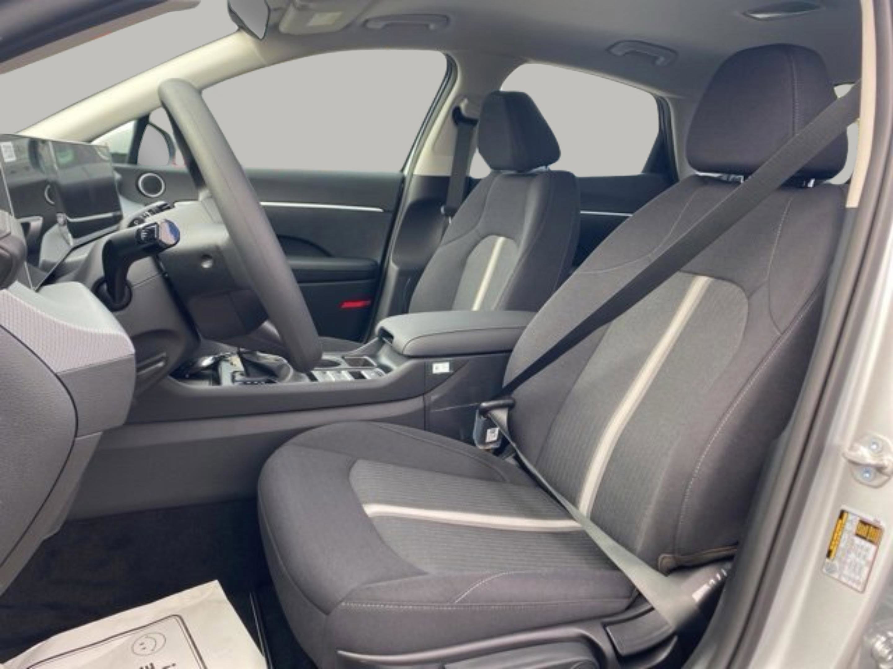 New 2026 Hyundai Sonata SE FWD image 13