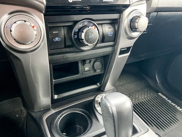 Used 2020 Toyota 4Runner SR5 image 19