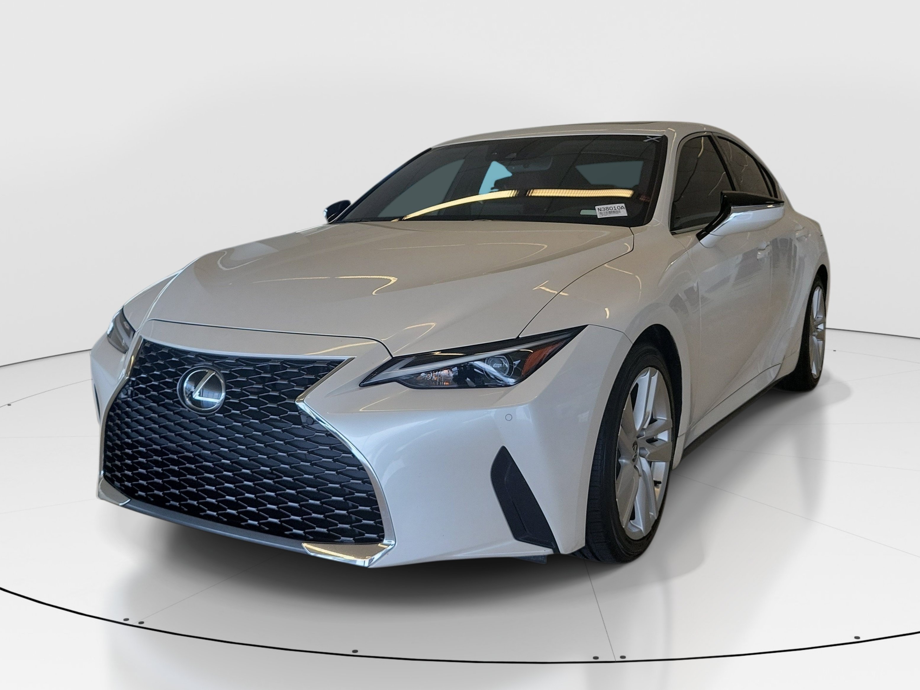 Used 2024 Lexus IS 300 w/ Comfort Package RWD image 4