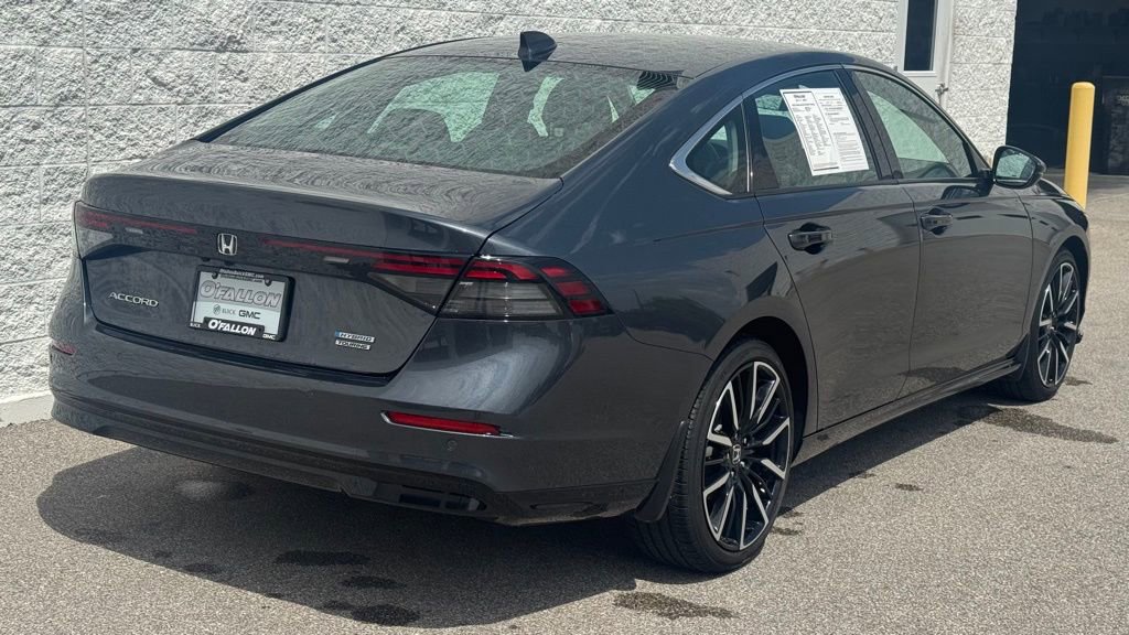 Used 2023 Honda Accord Touring image 7