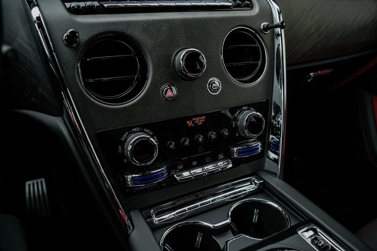 New 2026 Rolls-Royce Cullinan image 29