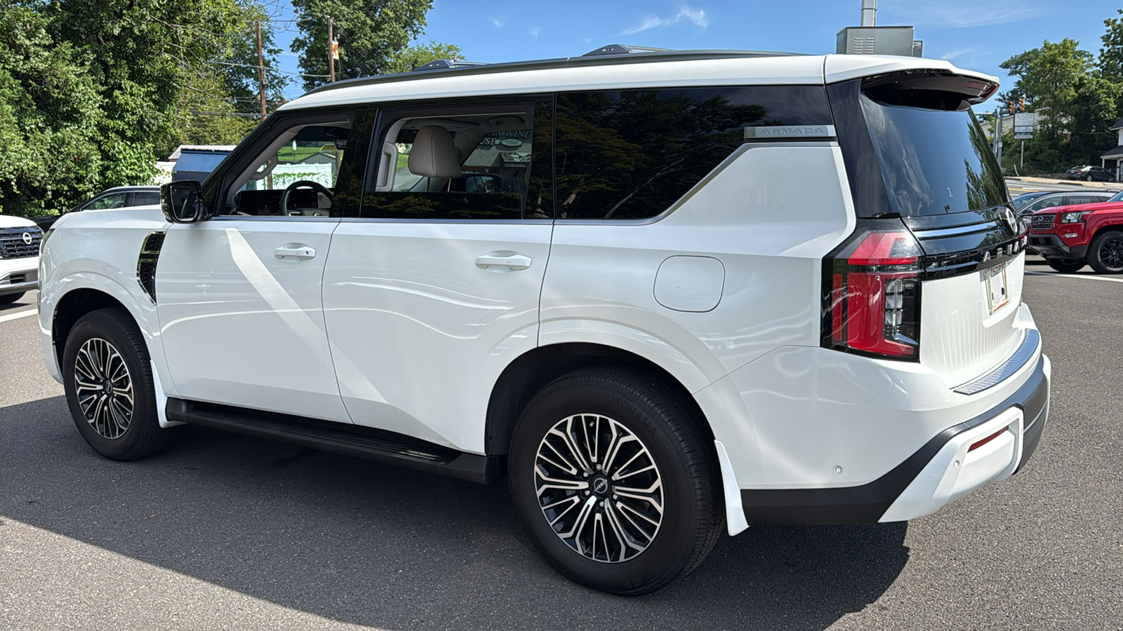 Certified 2026 Nissan Armada Platinum AWD/4WD image 23