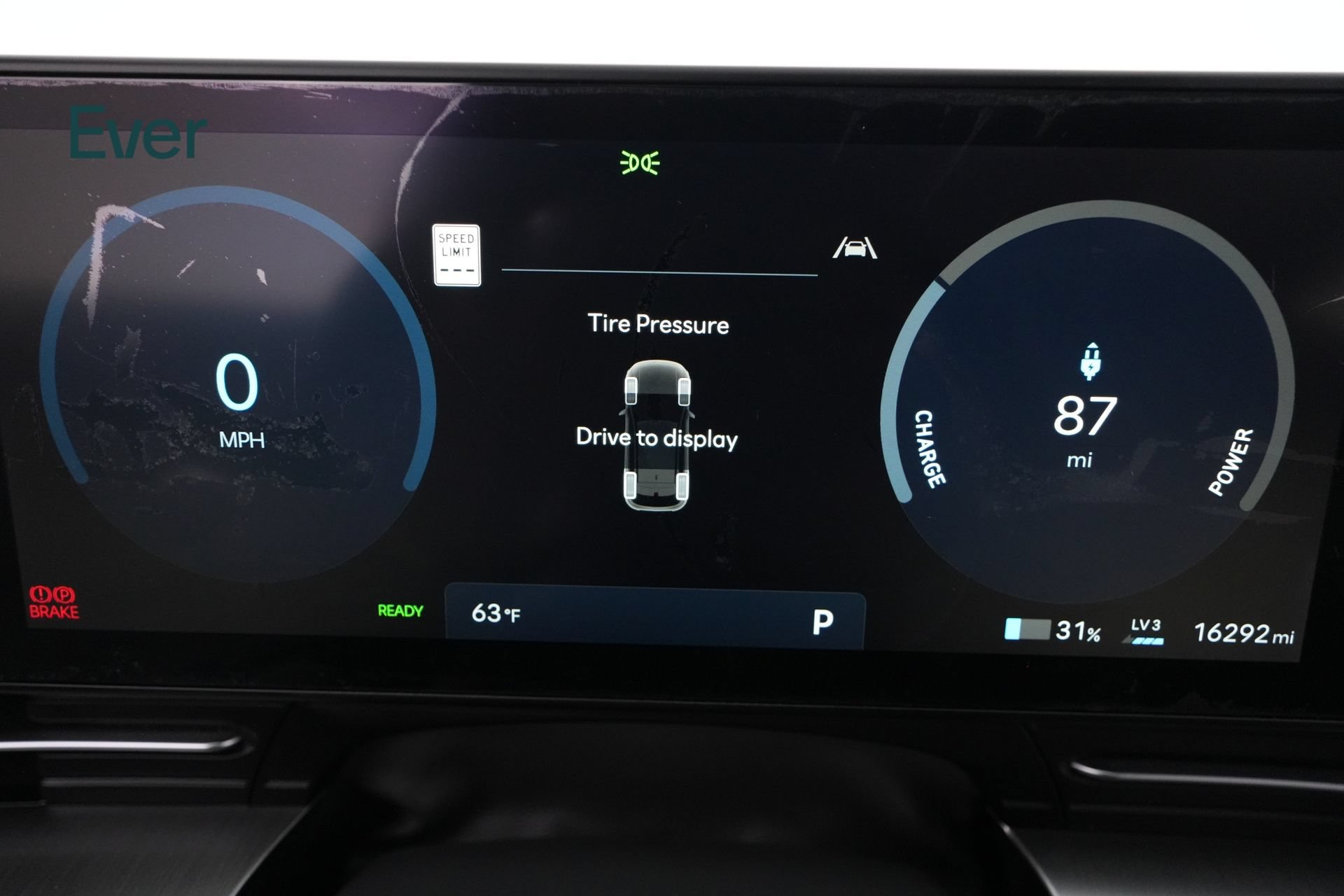 Used 2024 Hyundai Kona SEL FWD image 7