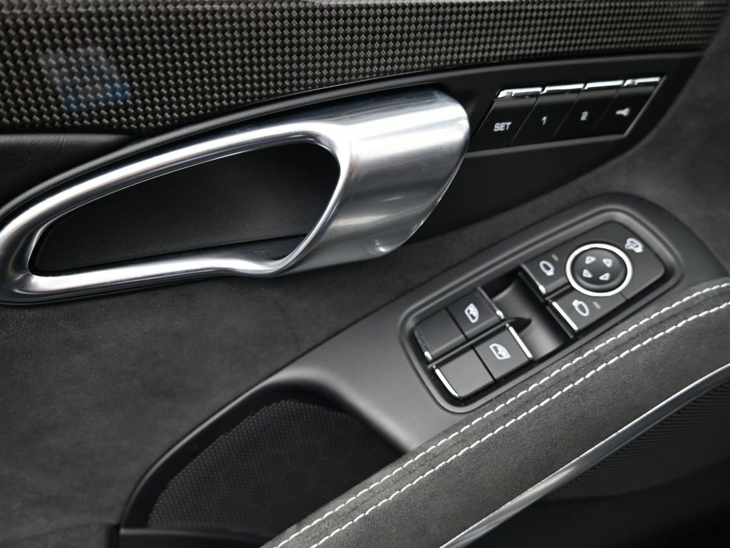 Certified 2019 Porsche 911 Targa 4 GTS image 16