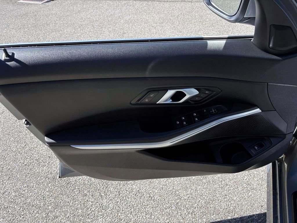 Certified 2025 BMW 330i xDrive Sedan image 11
