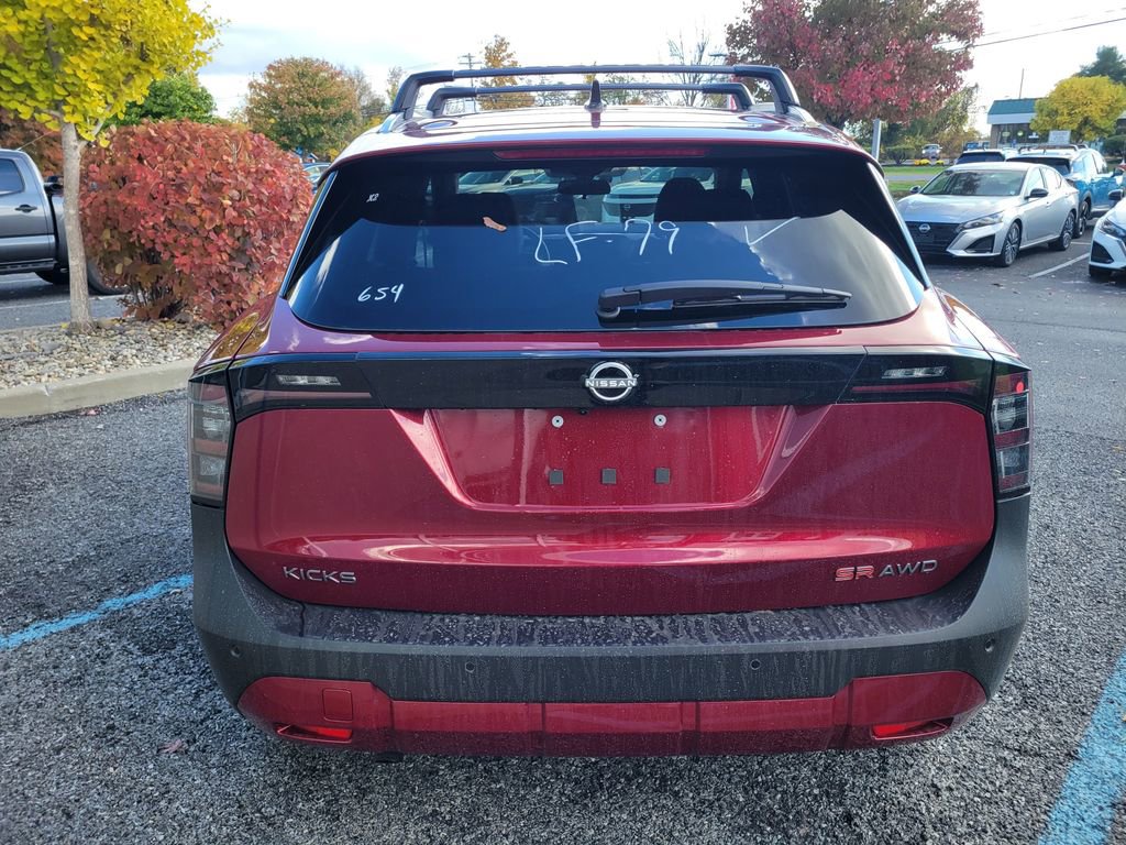 New 2026 Nissan Kicks SR w/ Cold Weather Package image 5