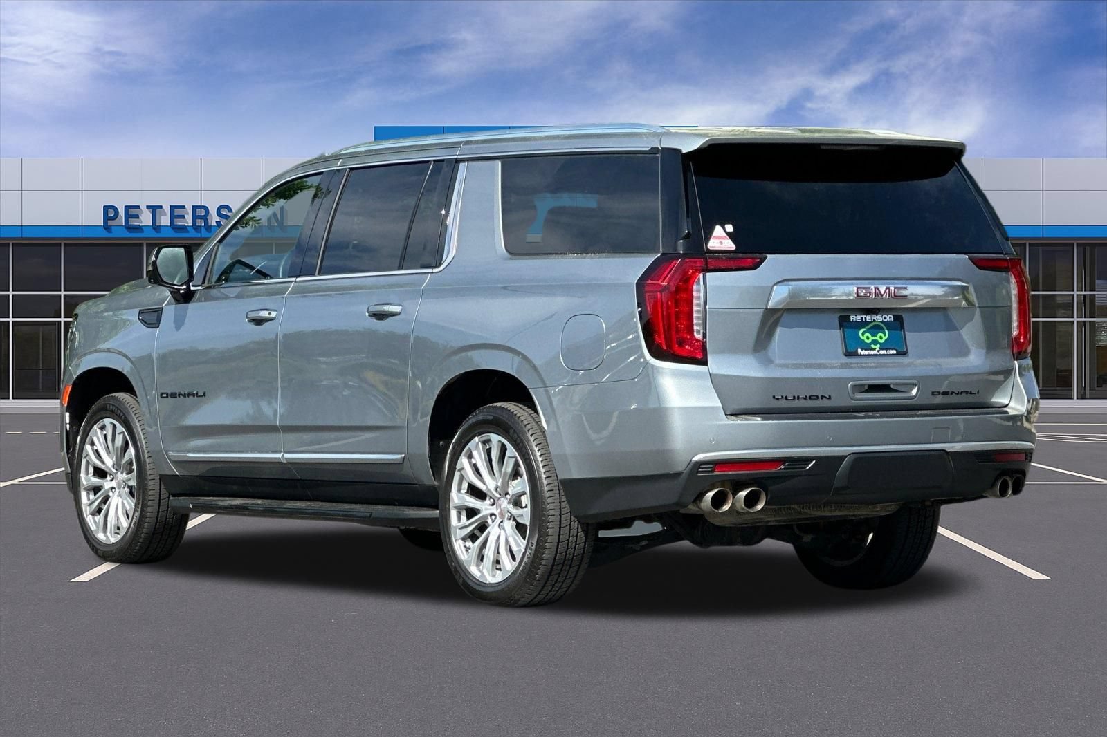 Certified 2024 GMC Yukon XL Denali AWD/4WD image 6