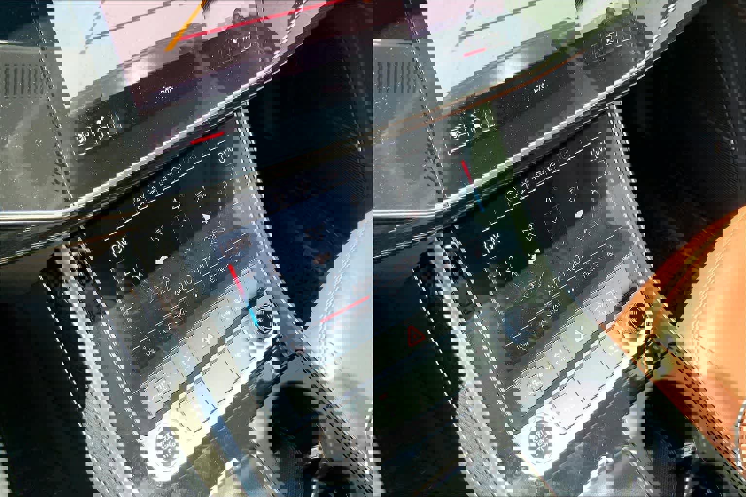 Used 2022 Audi Q7 Premium Plus w/ Premium Plus Package image 34