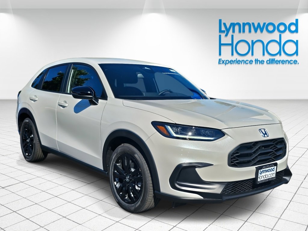 New 2026 Honda HR-V Sport image 3