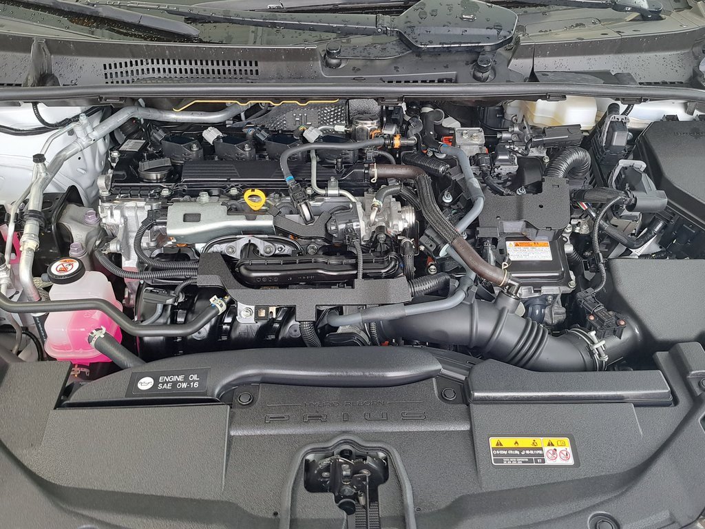 Used 2024 Toyota Prius XLE image 29