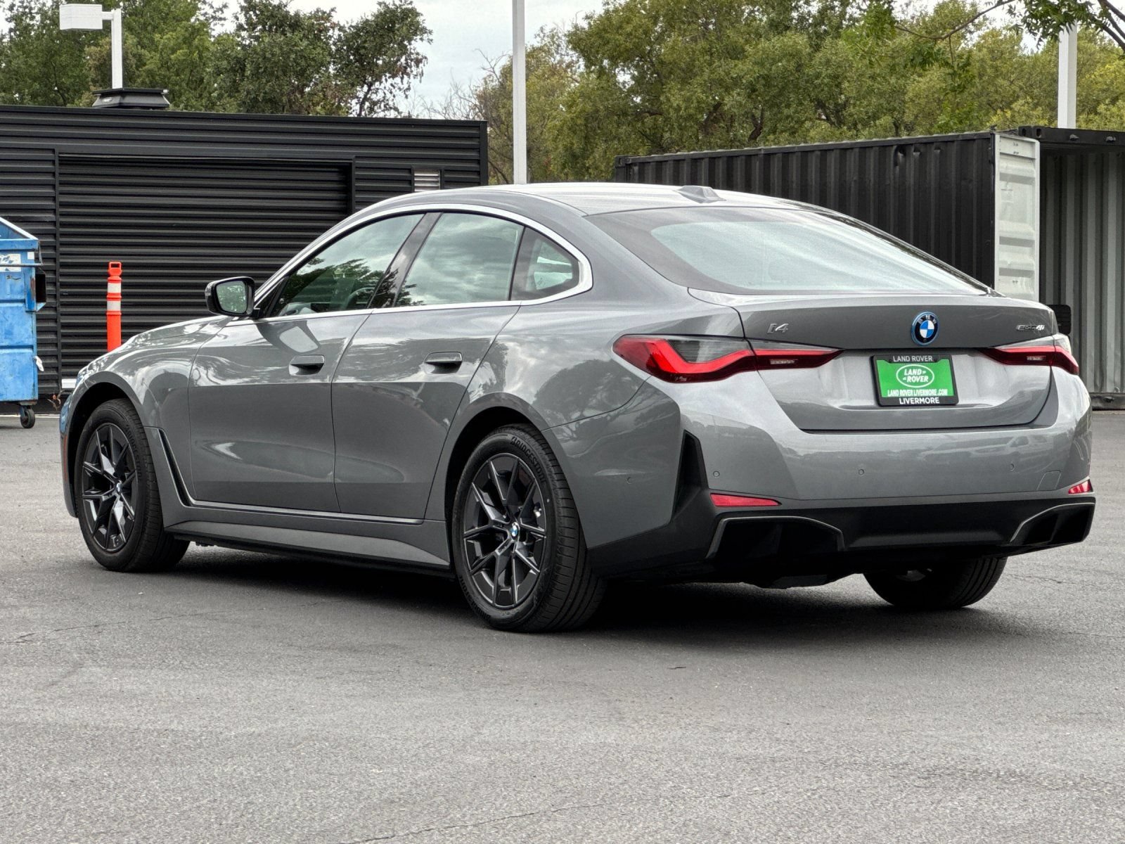 Used 2025 BMW i4 eDrive40 RWD image 4