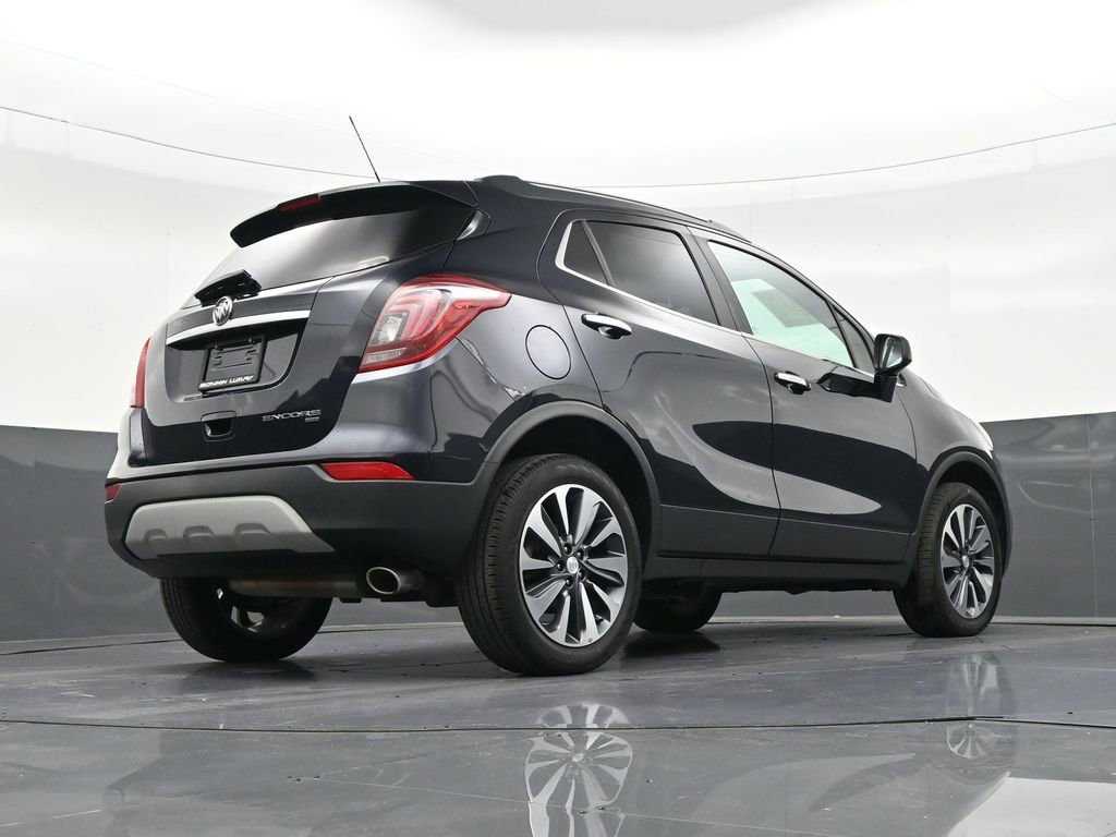 Used 2022 Buick Encore Preferred w/ Safety Package AWD/4WD image 28