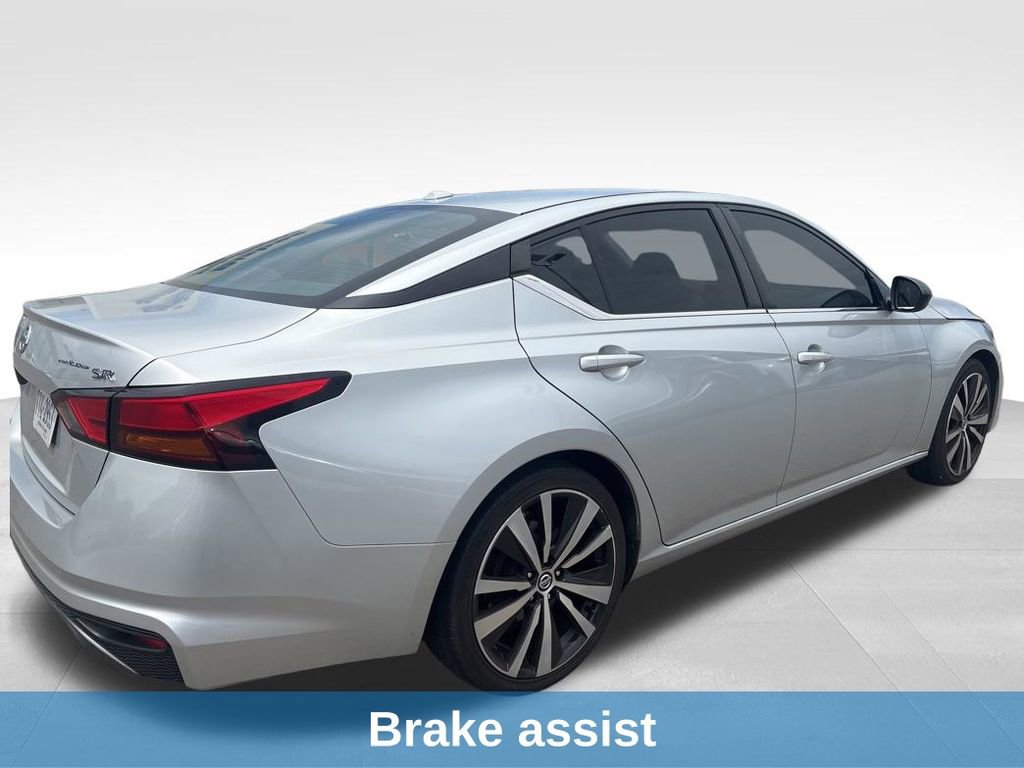 Used 2019 Nissan Altima 2.5 SR FWD image 10