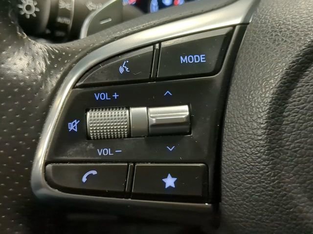 Used 2022 Genesis G70 2.0T w/ Prestige Package image 23