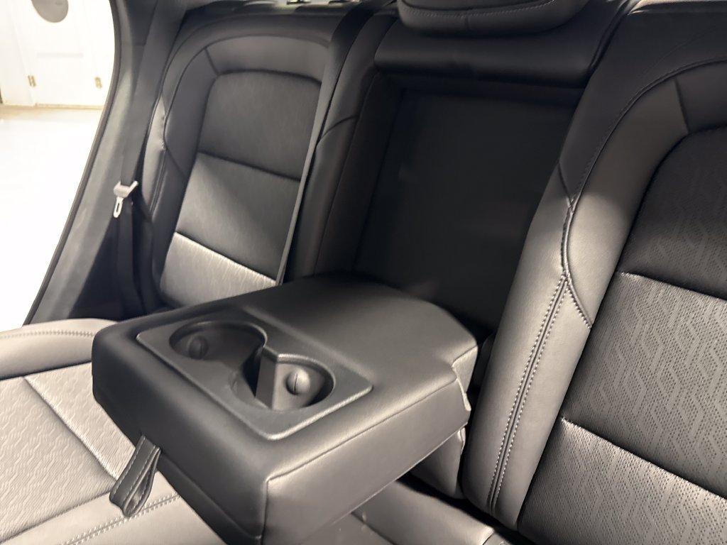 New 2027 Chevrolet Equinox LT w/ Convenience Package II AWD/4WD image 40