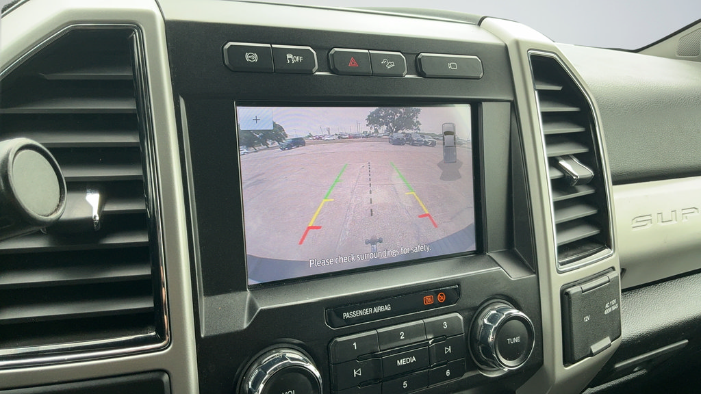 Used 2021 Ford F250 Lariat w/ Lariat Value Package AWD/4WD image 12