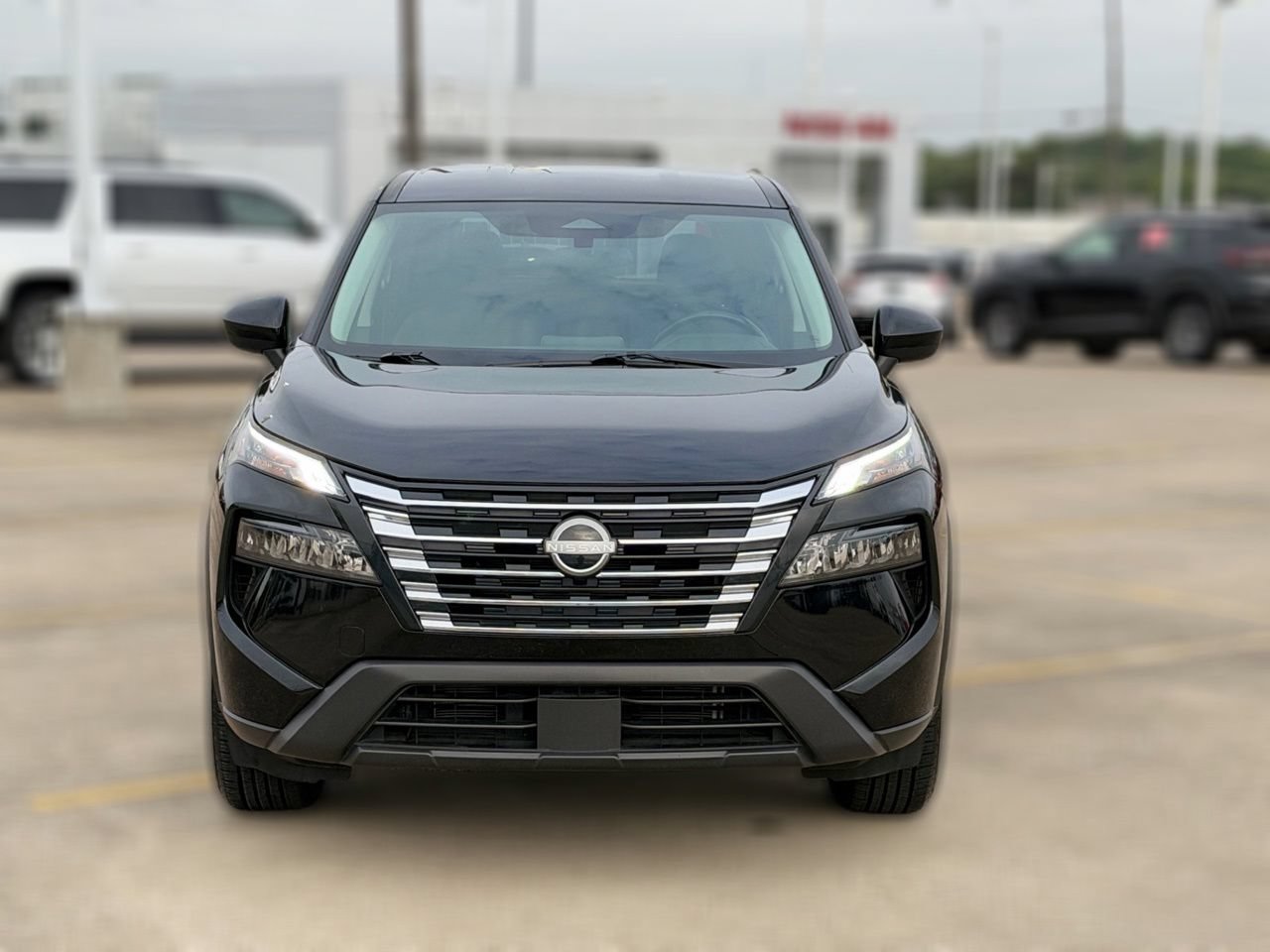 Certified 2025 Nissan Rogue SV FWD image 5
