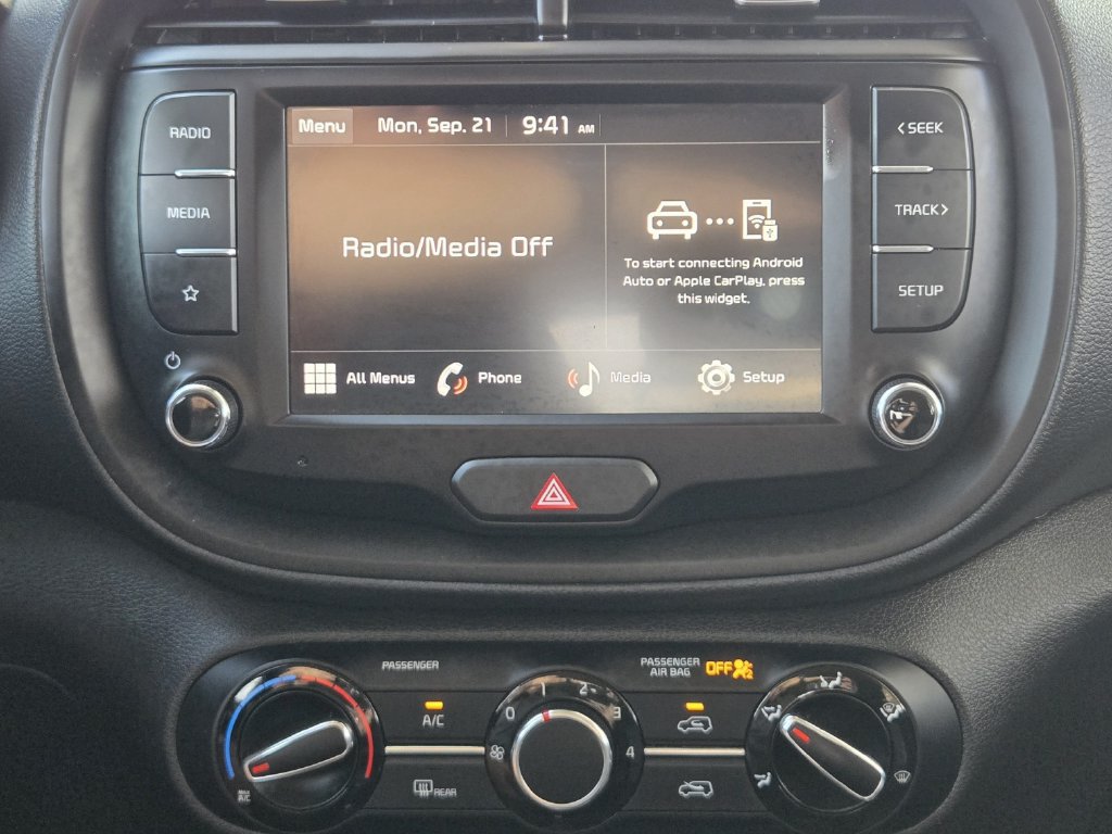 Certified 2022 Kia Soul LX w/ Technology Package FWD image 20