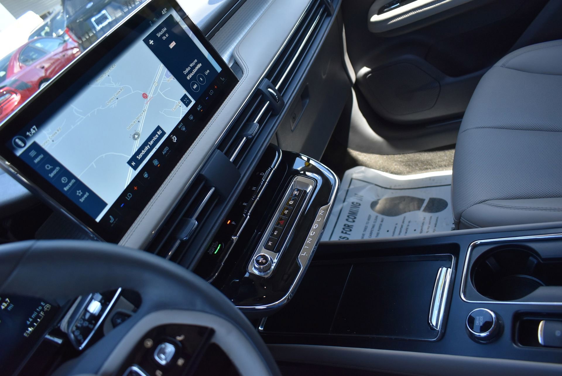 Used 2023 Lincoln Corsair AWD w/ Equipment Group 101A image 25