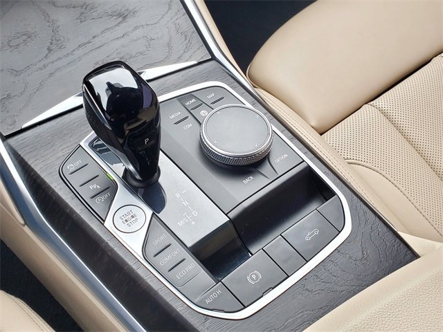 Used 2022 BMW 430i Convertible image 22