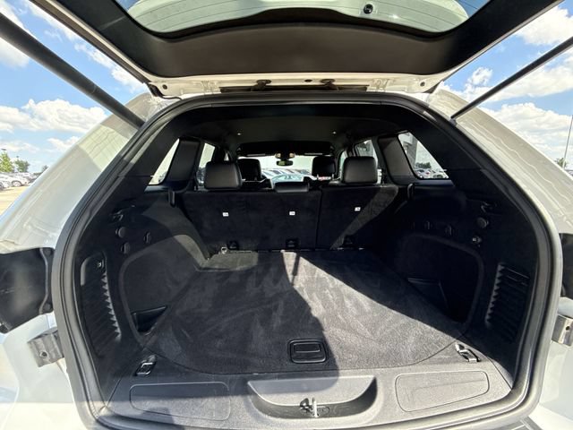 Used 2019 Jeep Grand Cherokee Altitude RWD image 23