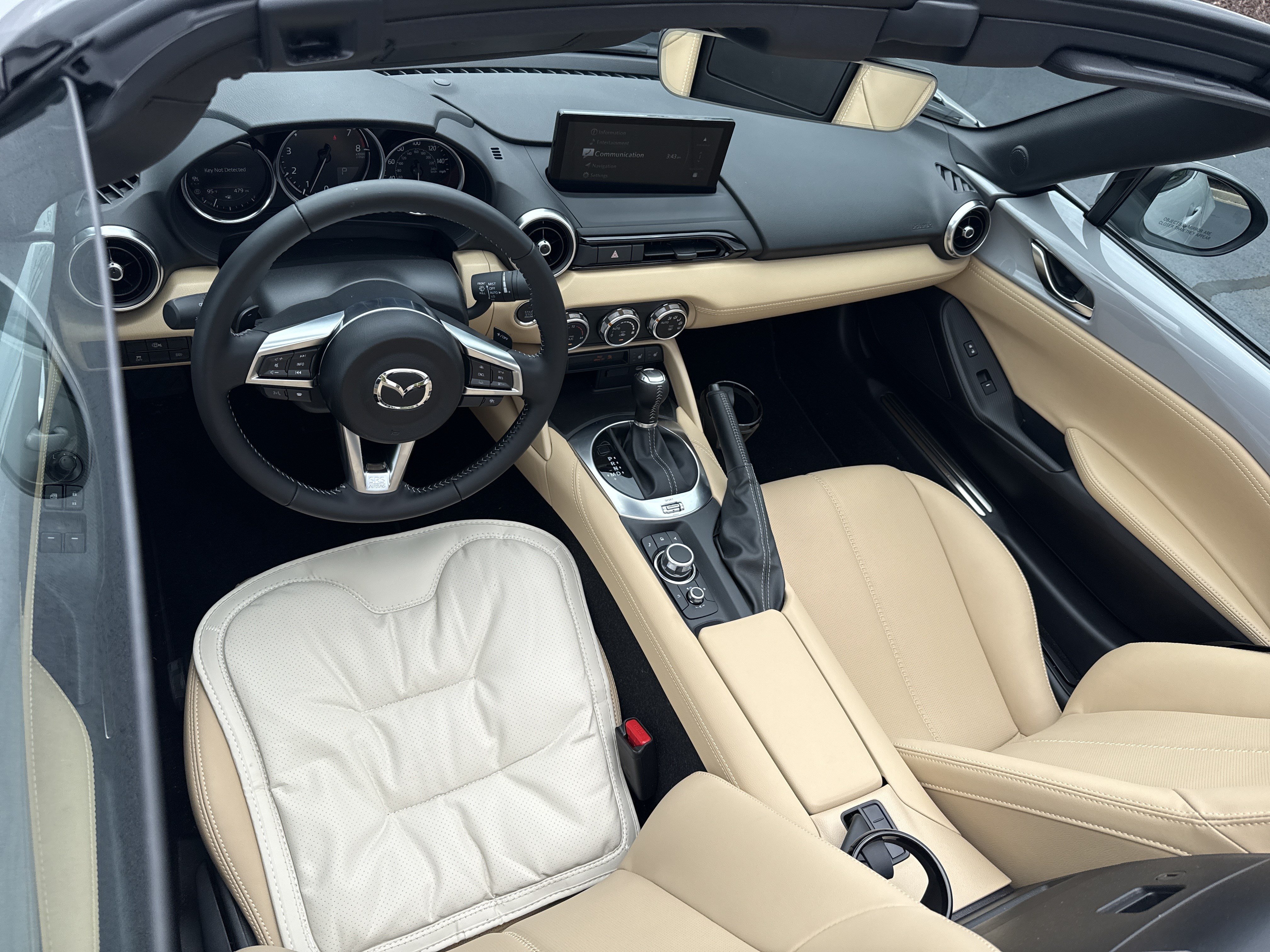 Used 2026 MAZDA MX-5 Miata RF Grand Touring RWD image 6