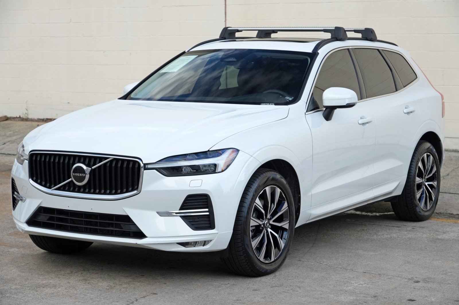 Used 2023 Volvo XC60 B5 Core w/ Climate Package FWD image 42