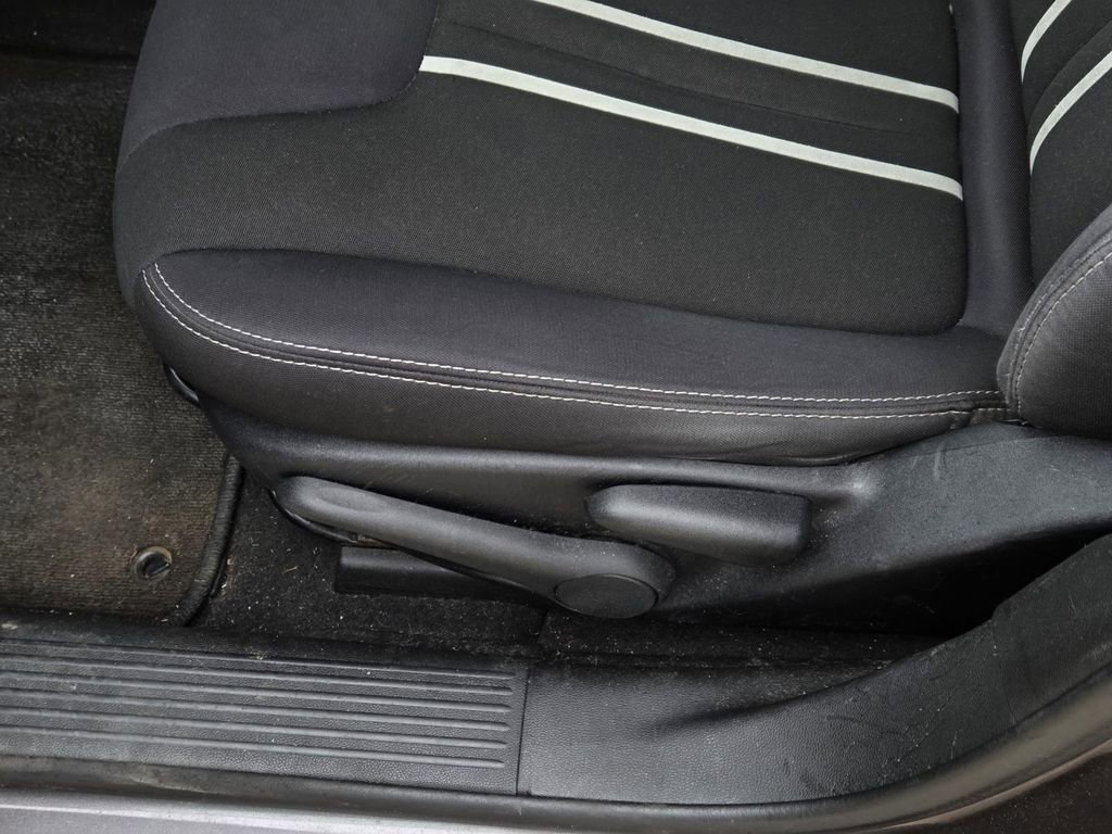 Used 2014 Dodge Dart SXT FWD image 17