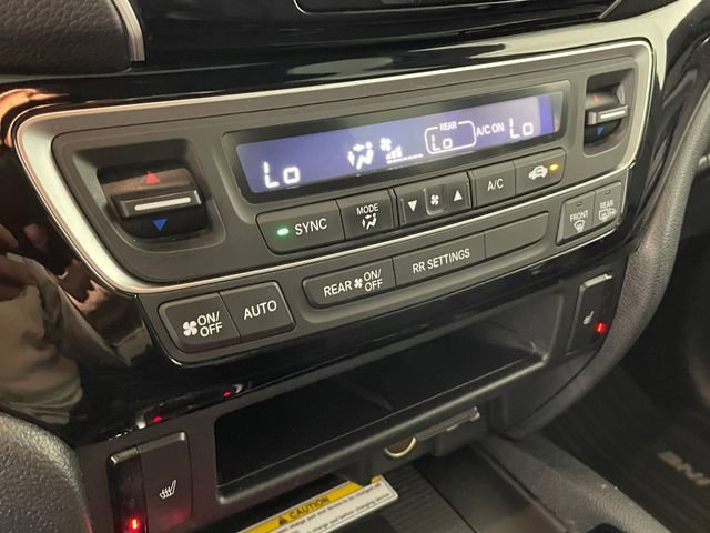Certified 2022 Honda Ridgeline Black Edition image 10