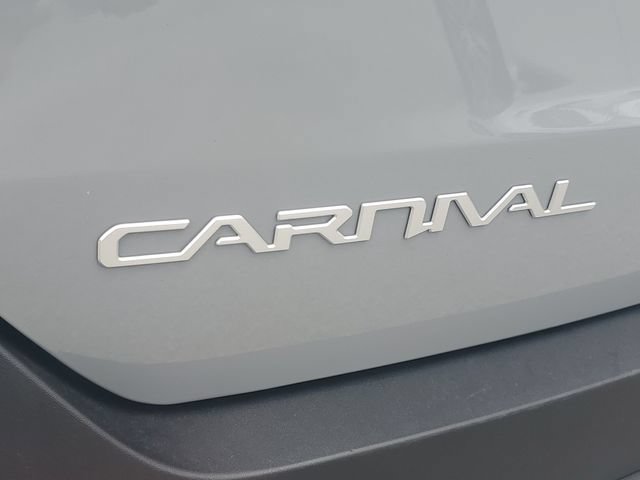 Certified 2025 Kia Carnival SX Prestige FWD image 6