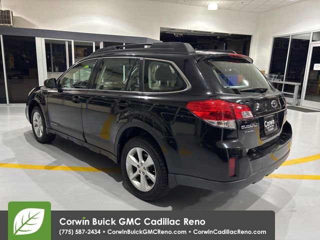 Used 2014 Subaru Outback 2.5i w/ Alloy Wheel Package image 4