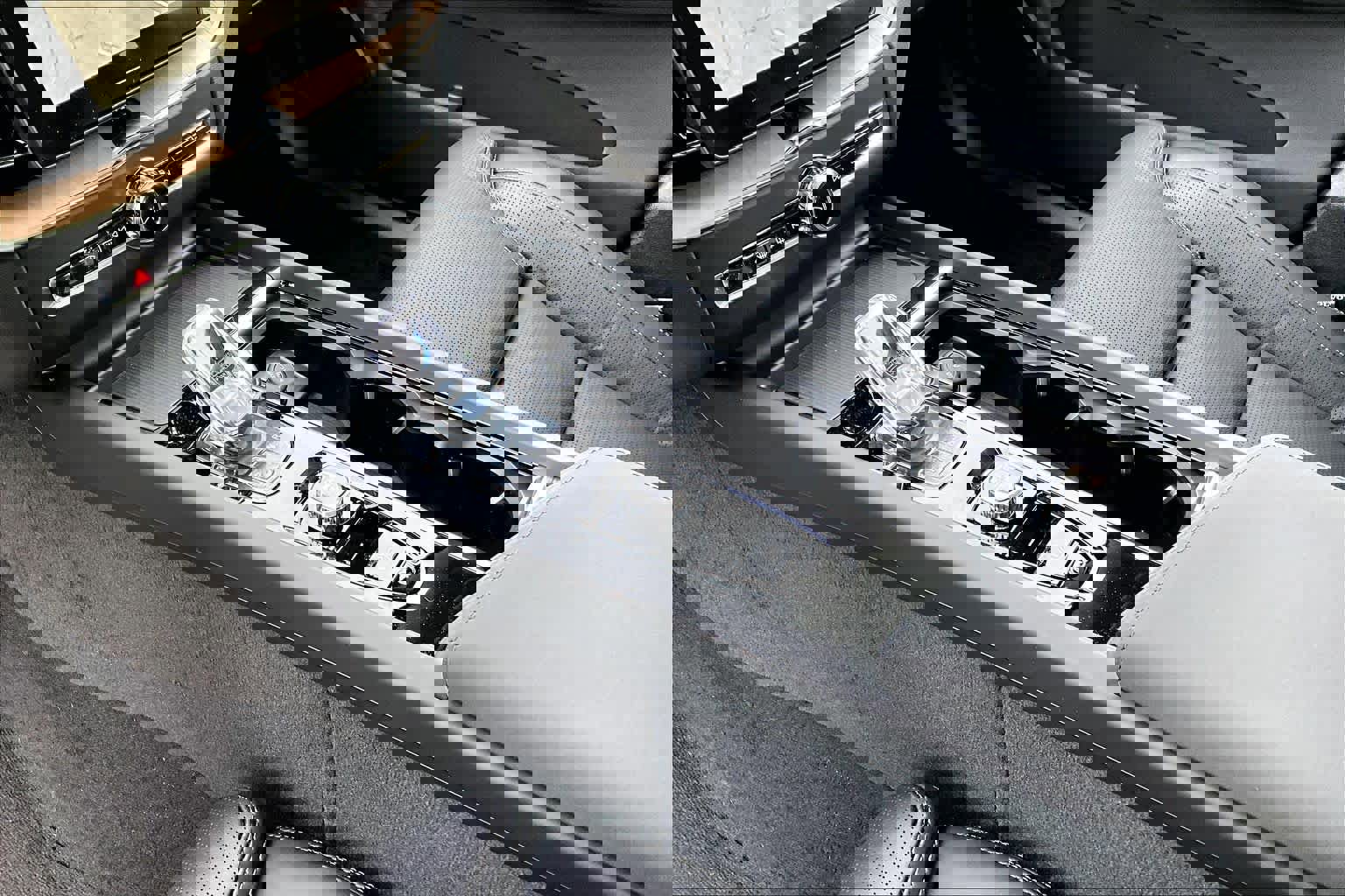 New 2026 Volvo XC60 B5 Ultra w/ Protection Package Premier image 10