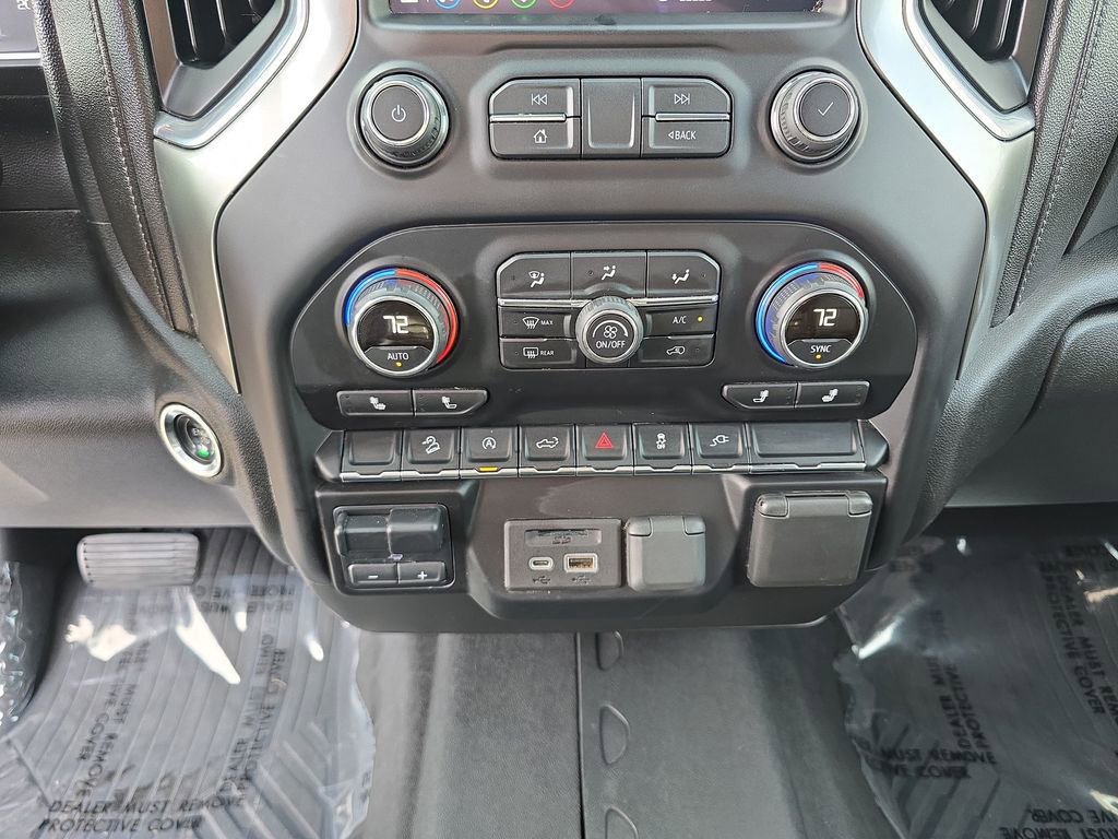 Certified 2020 Chevrolet Silverado 1500 LT w/ True North Edition image 16