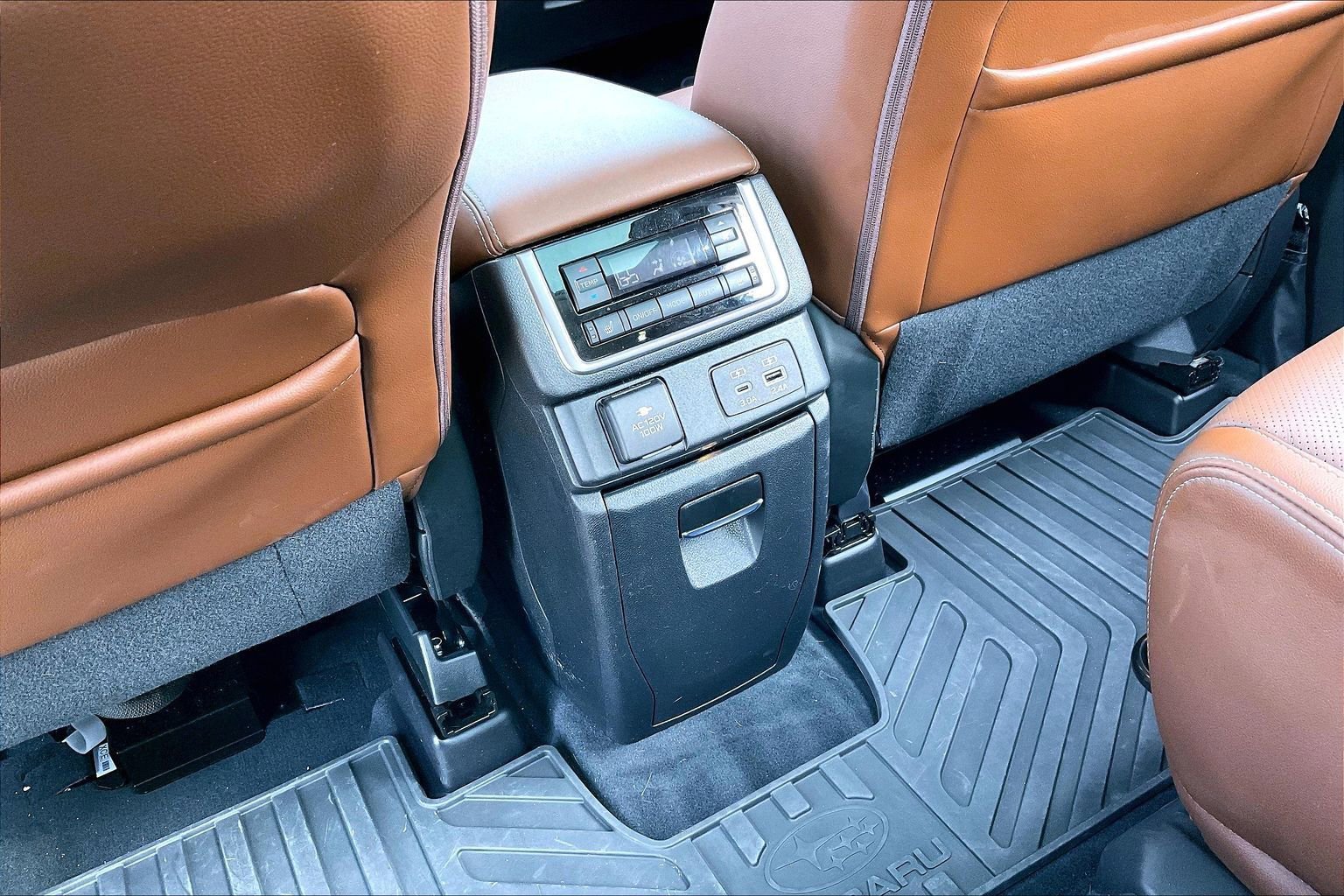 Used 2024 Subaru Ascent Touring AWD/4WD image 24