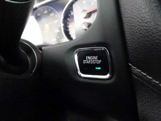 Used 2018 GMC Acadia Denali w/ Technology Package AWD/4WD image 34