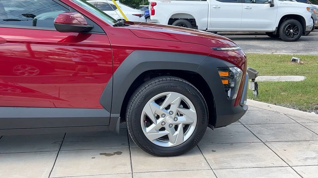 Certified 2025 Hyundai Kona SE image 14