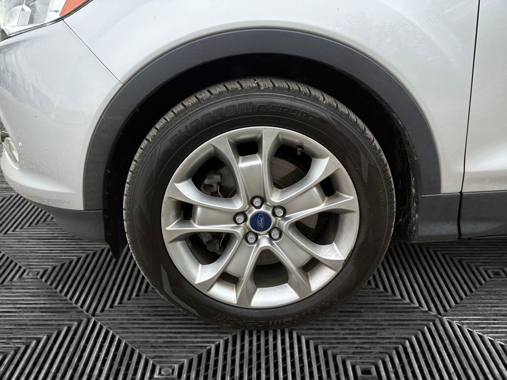 Used 2015 Ford Escape Titanium image 14