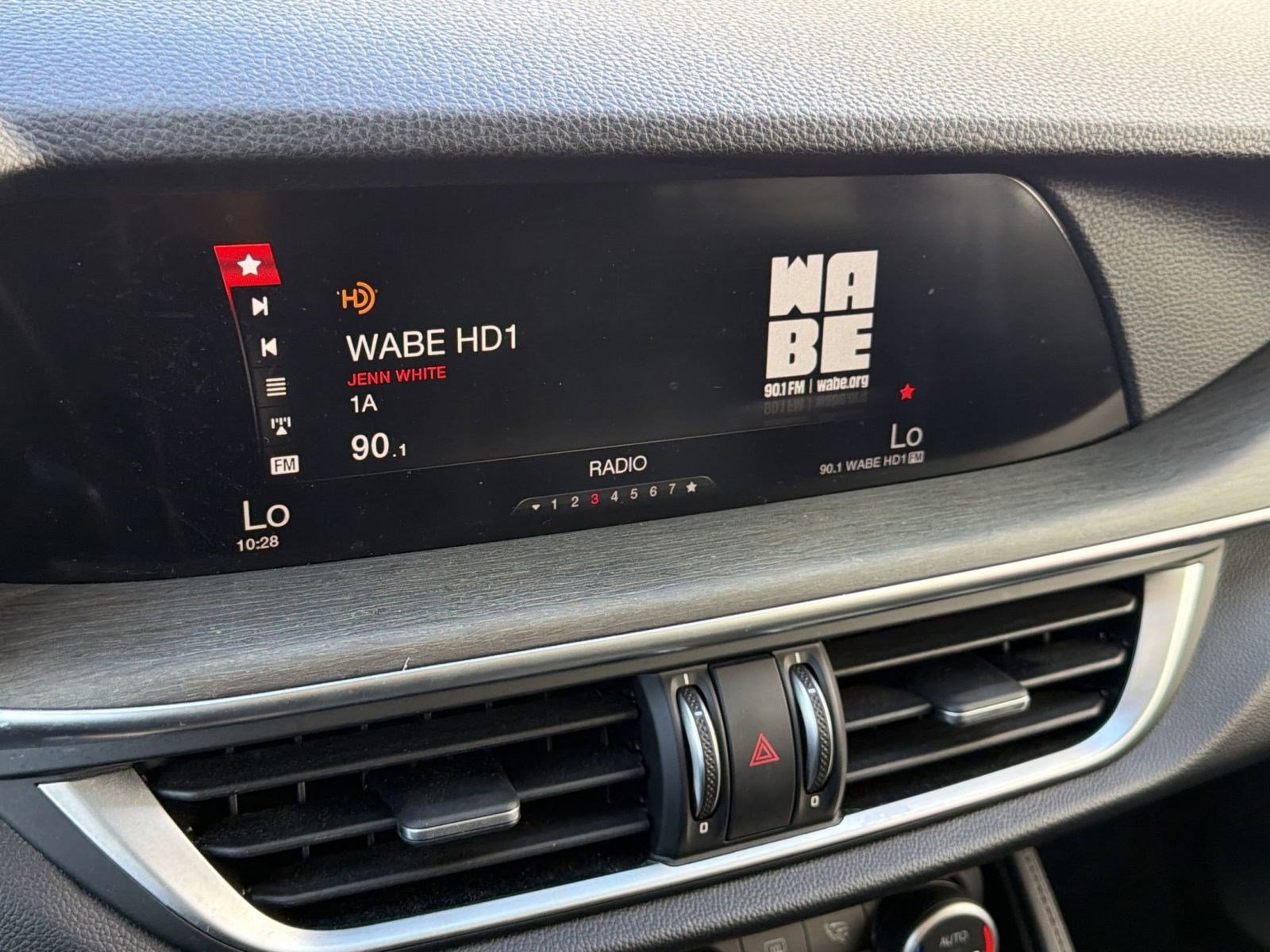 Used 2018 Alfa Romeo Stelvio Ti image 22