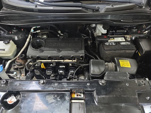 Used 2013 Hyundai Tucson Limited AWD/4WD image 15