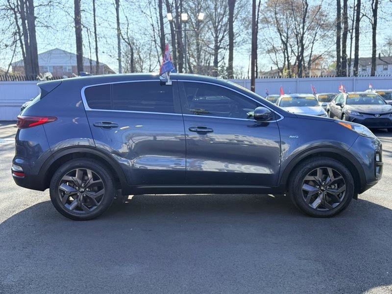 Used 2022 Kia Sportage LX w/ LX AWD Value Edition Package image 5