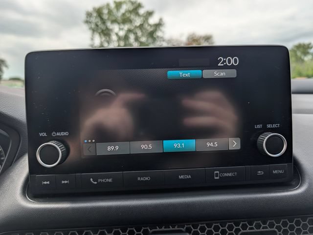 Used 2025 Honda HR-V Sport image 25