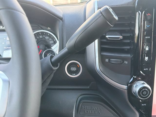 New 2026 RAM 2500 Big Horn AWD/4WD image 18